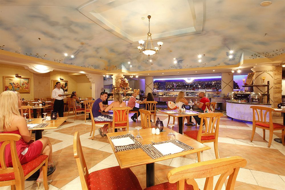 Hotel Ivy Cryene Island Resort & Aqua Park 4*
