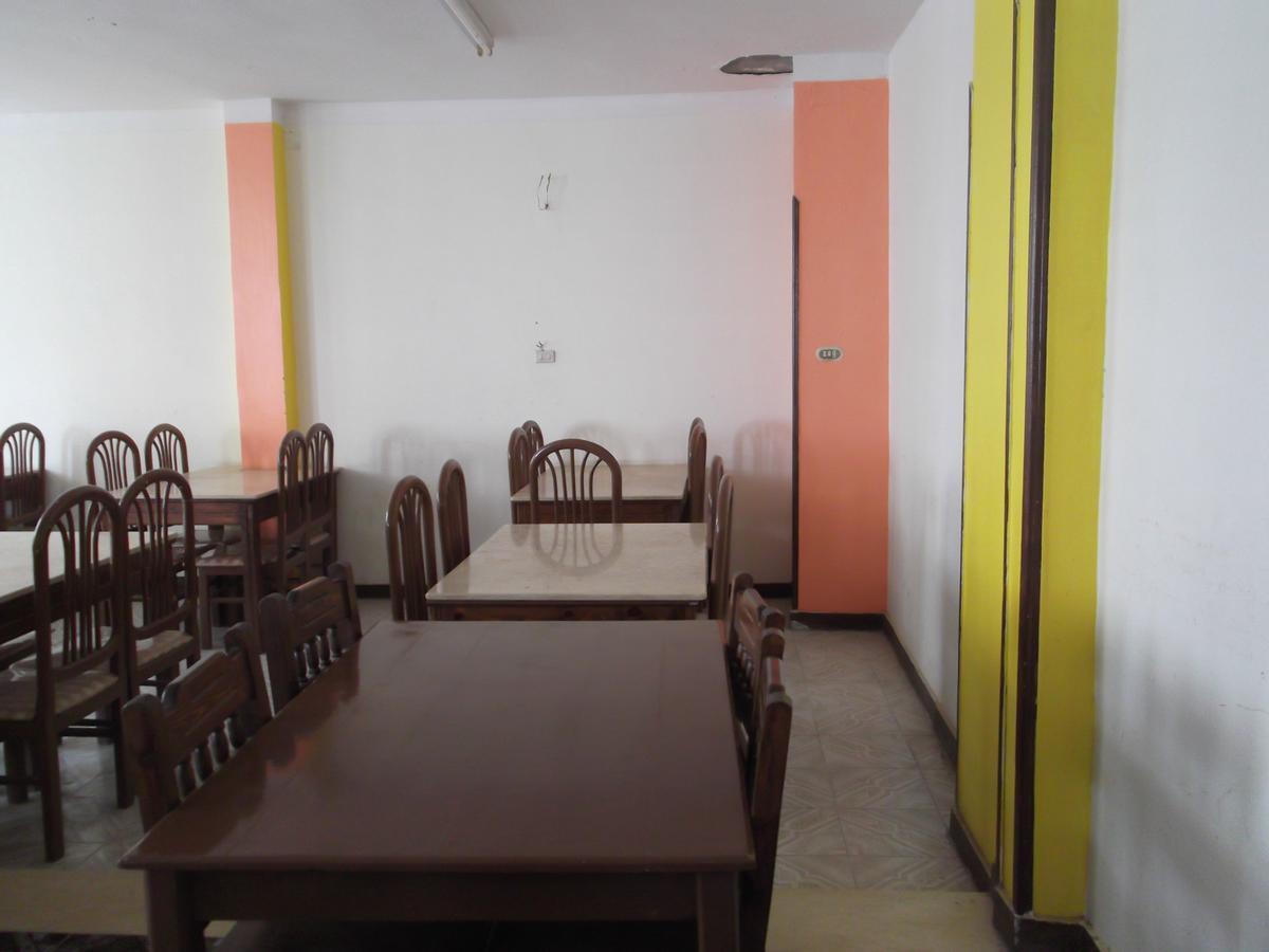 Snafer Hostel *