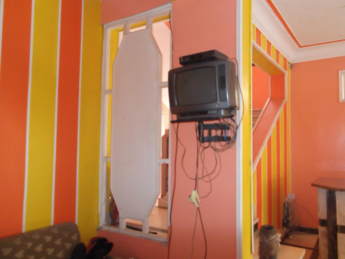 Snafer Hostel