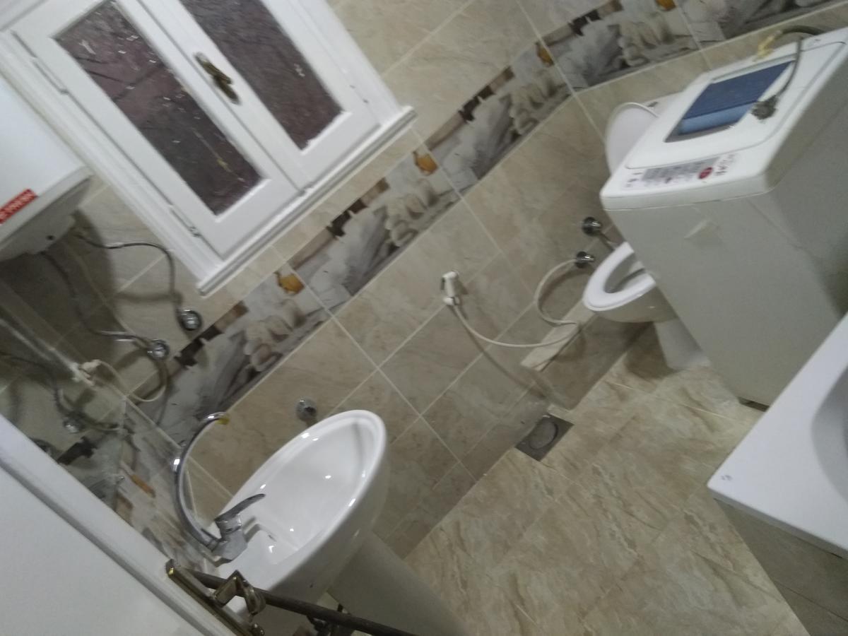 Gleem Seaview 4 *