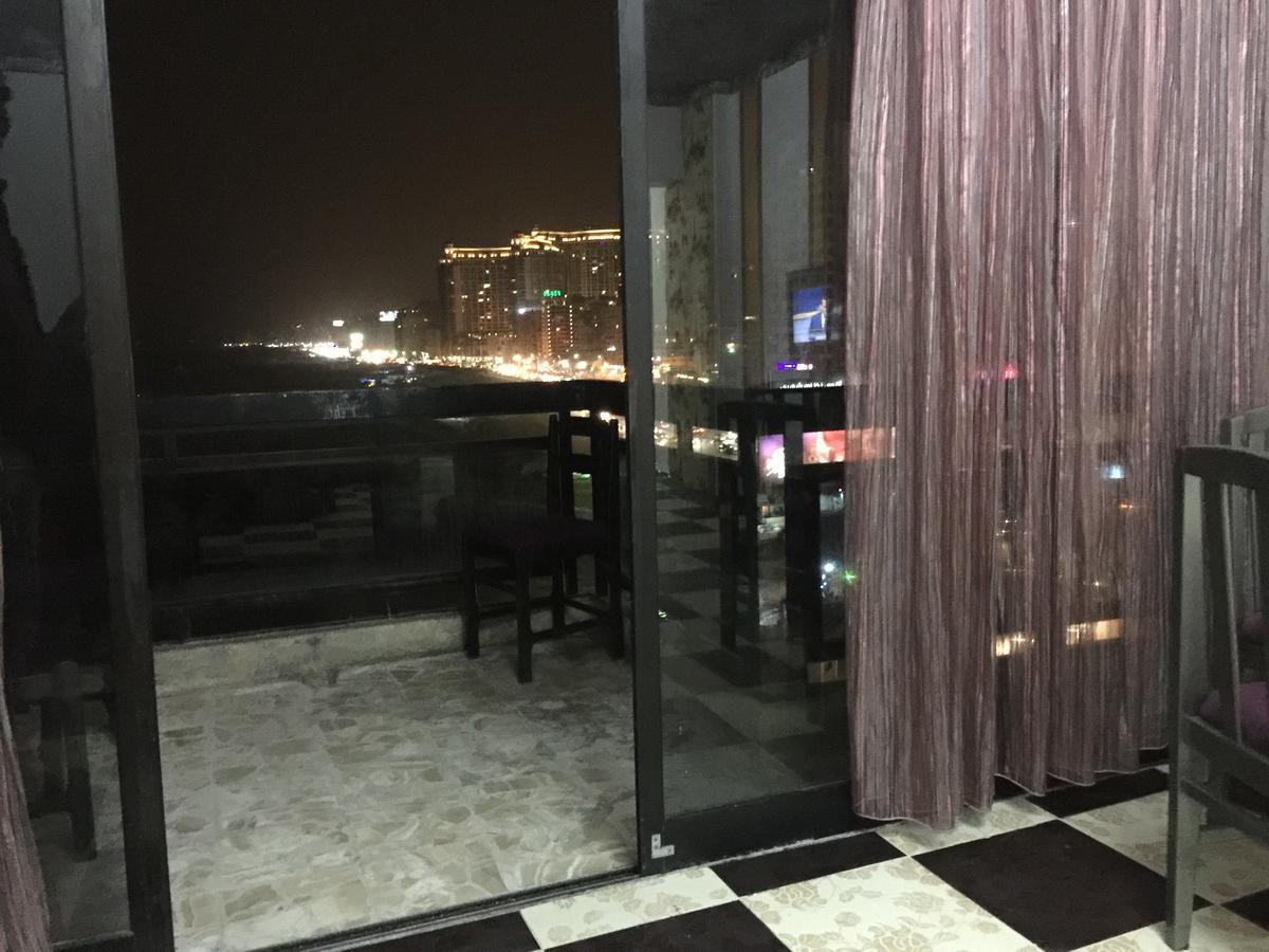 Gleem Seaview 4 * Alexandria