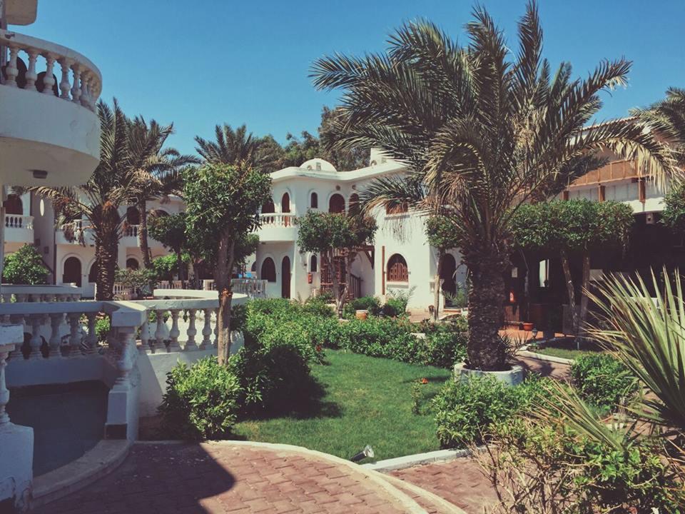 Christina Beach Palace