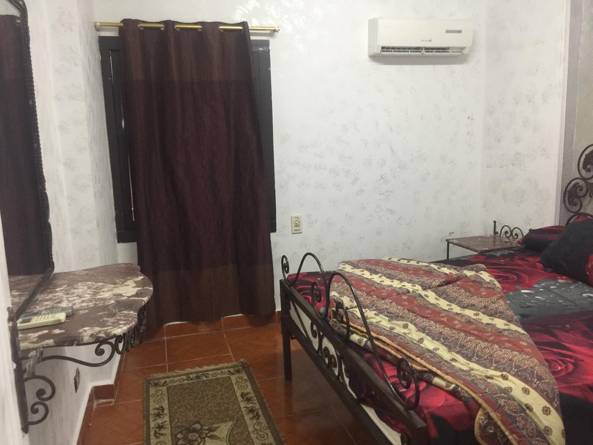 Gleem Seaview 4 *