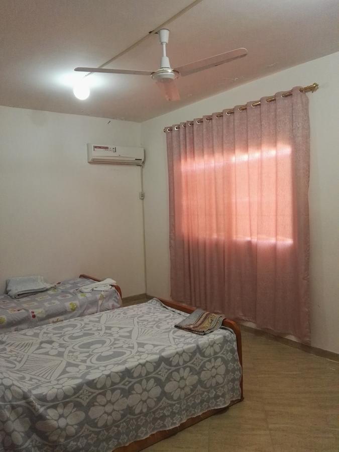 Chalet In Rosana عائلات فقط Apartment