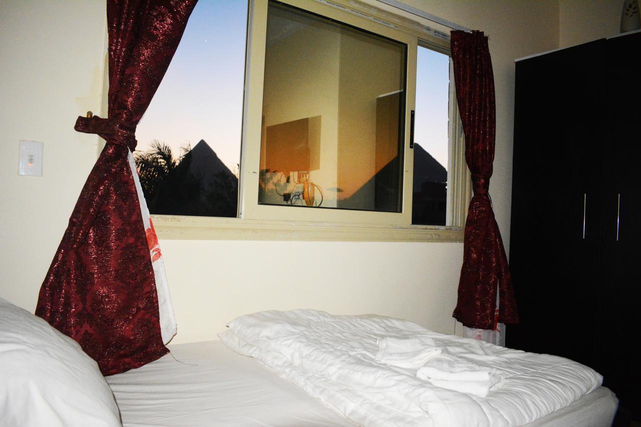 Hostel Makadi Pyramids View
