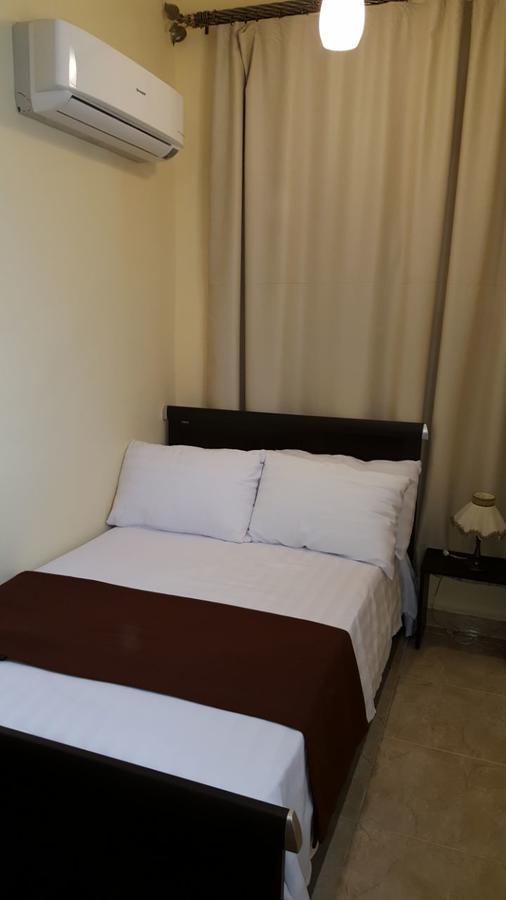 Chalet Chalet In Almaza Bay *