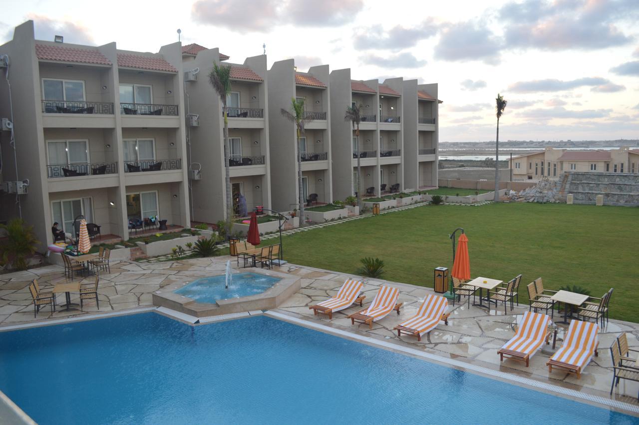 Resort Panacea Borg El Arab