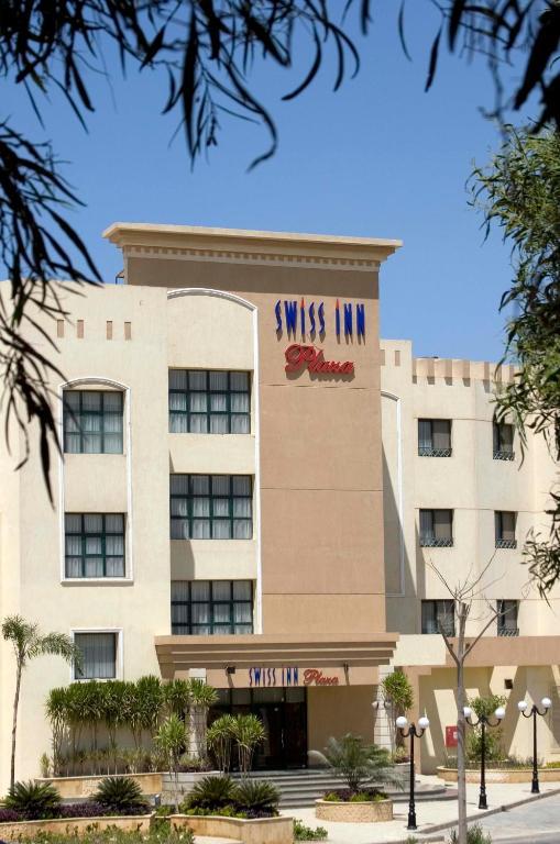 Swiss Plaza Hotel 4*