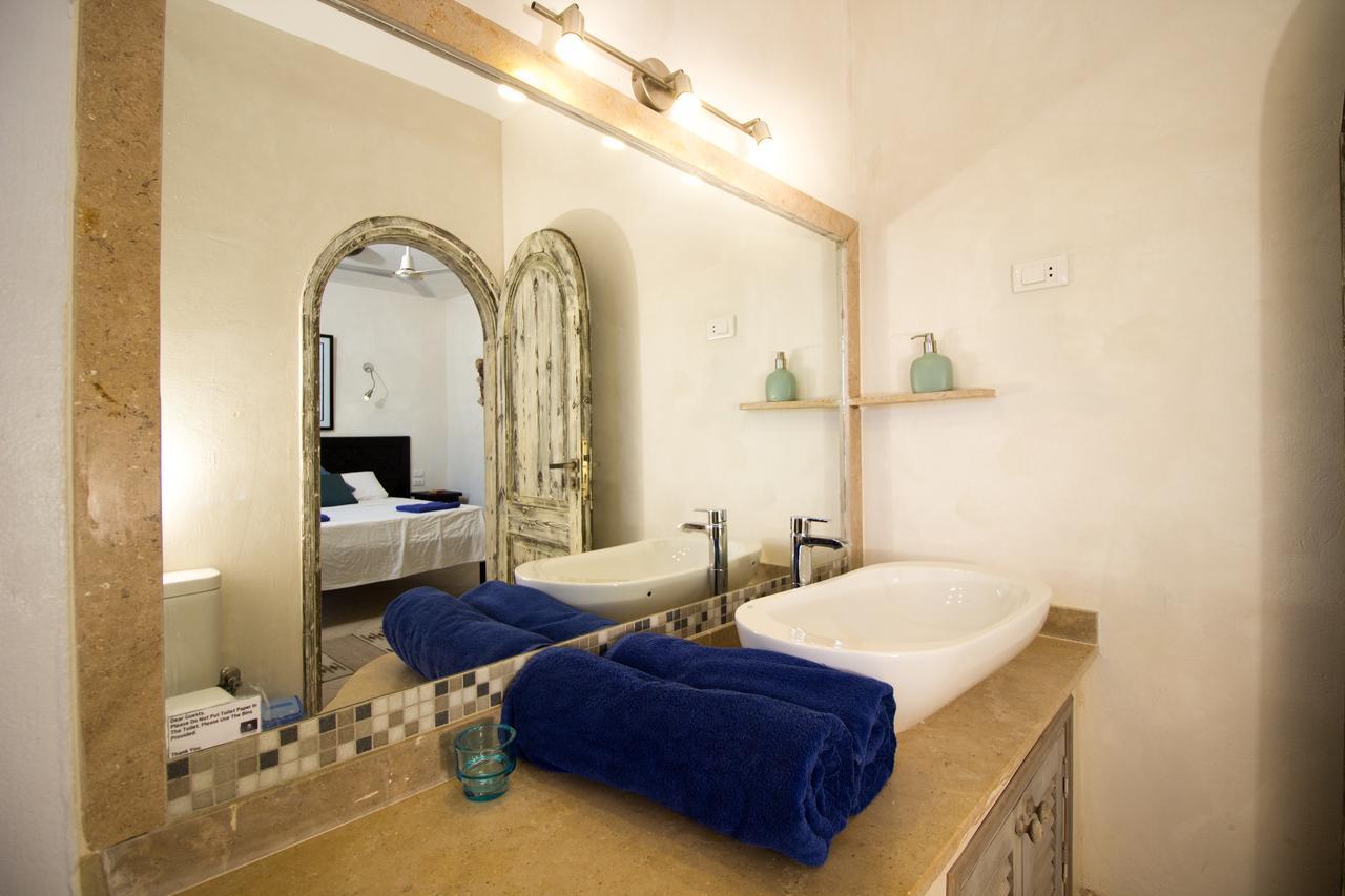 Red C Villa *