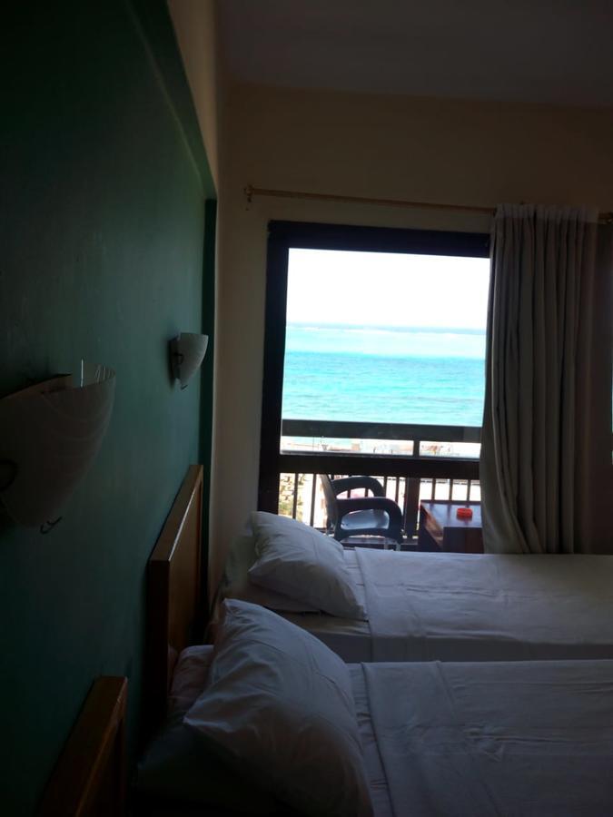 Royal Crown Marsa Matruh عائلات فقط Hotel