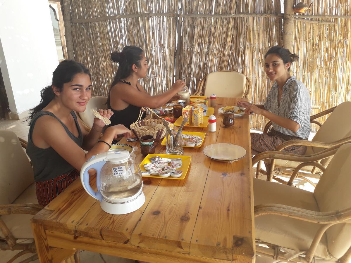Rayhana Guest house