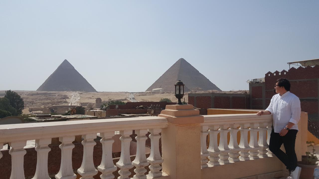 Royal Pyramids Inn