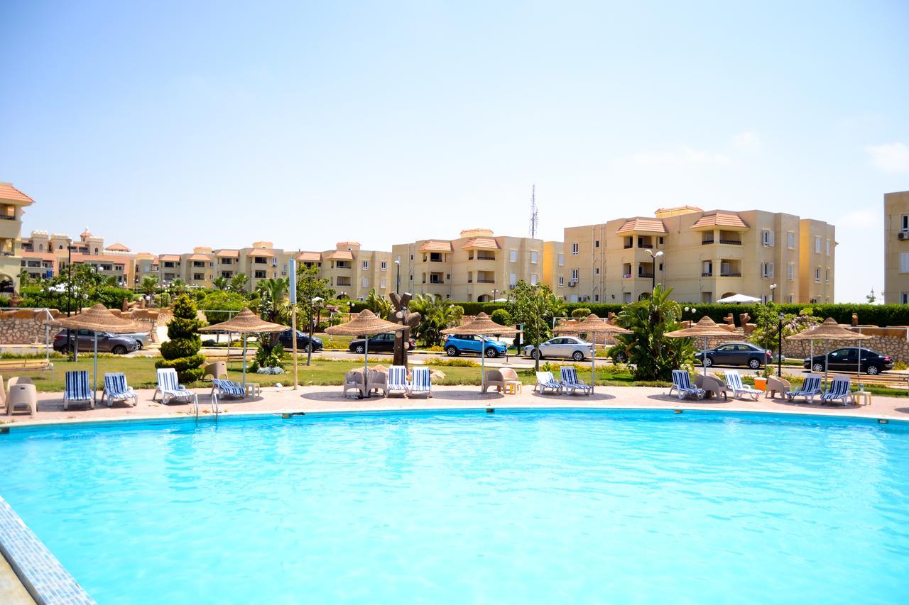 Aparthotel Marseilia 3 Families Only *