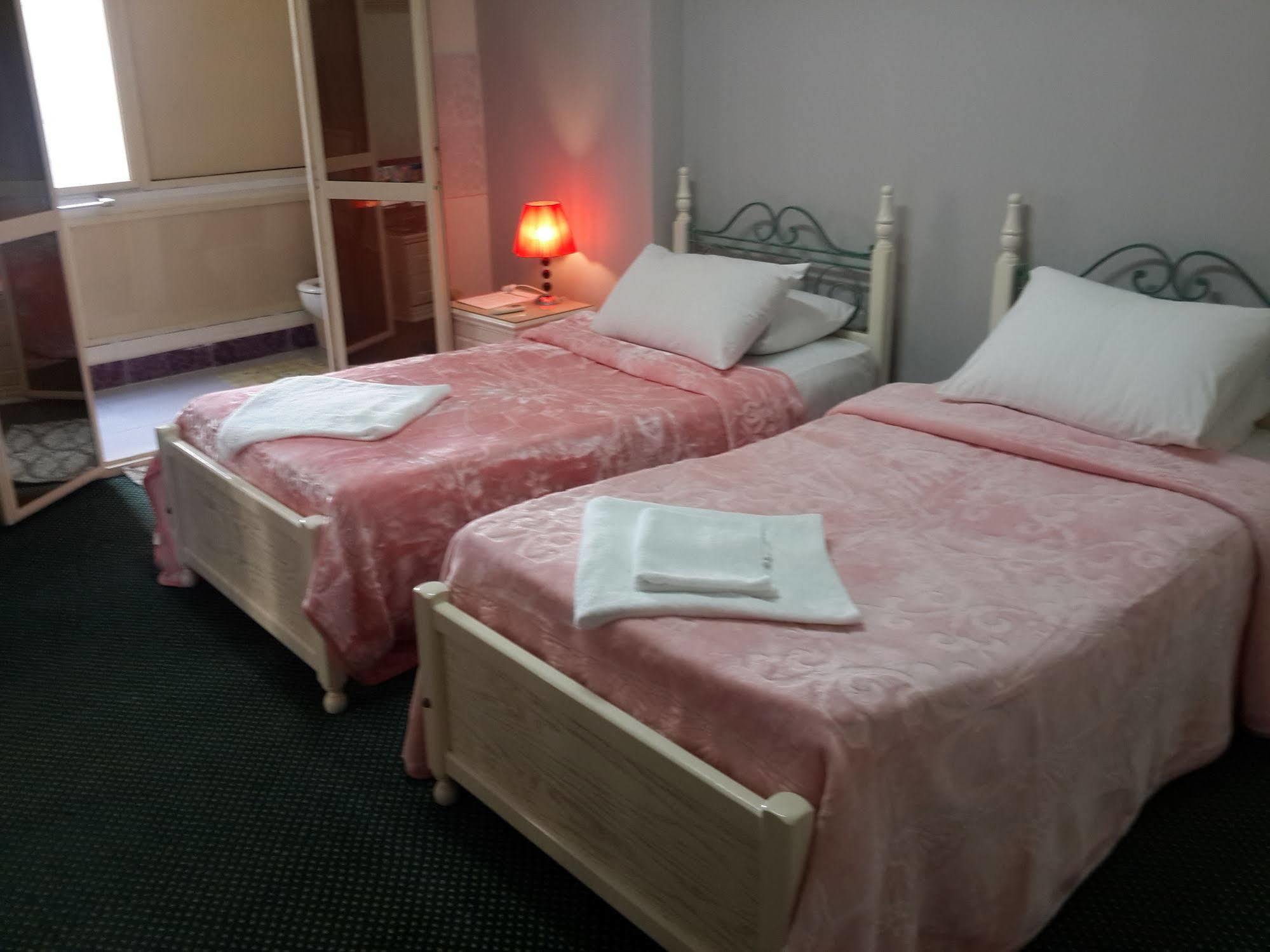 Alexander The Great Apartment *