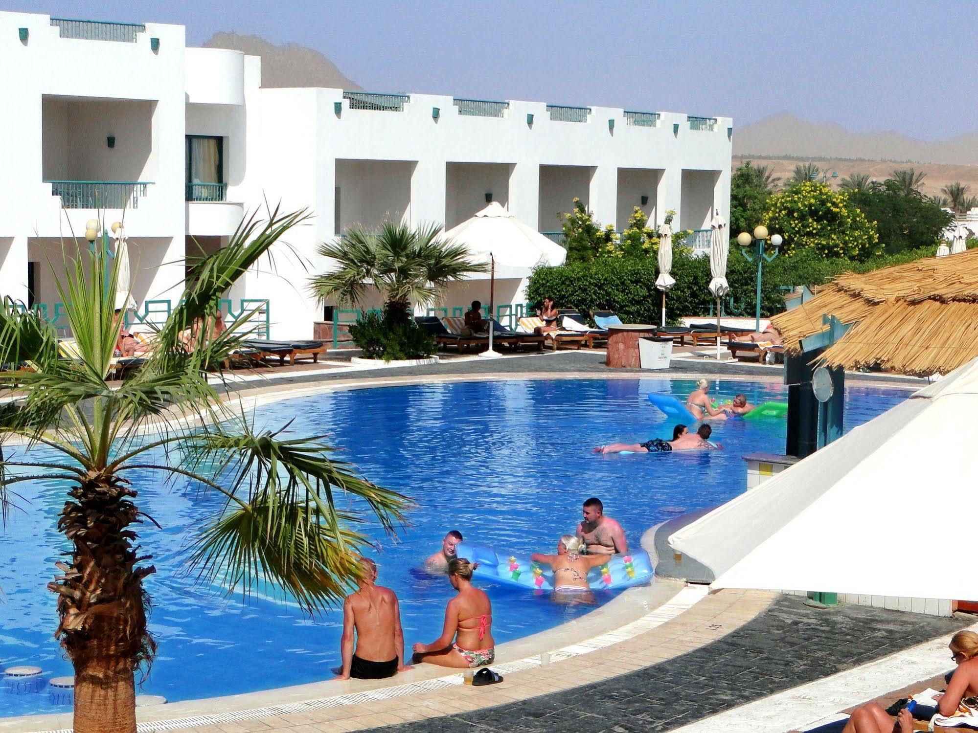 Sharm Holiday Resort Complex 4*