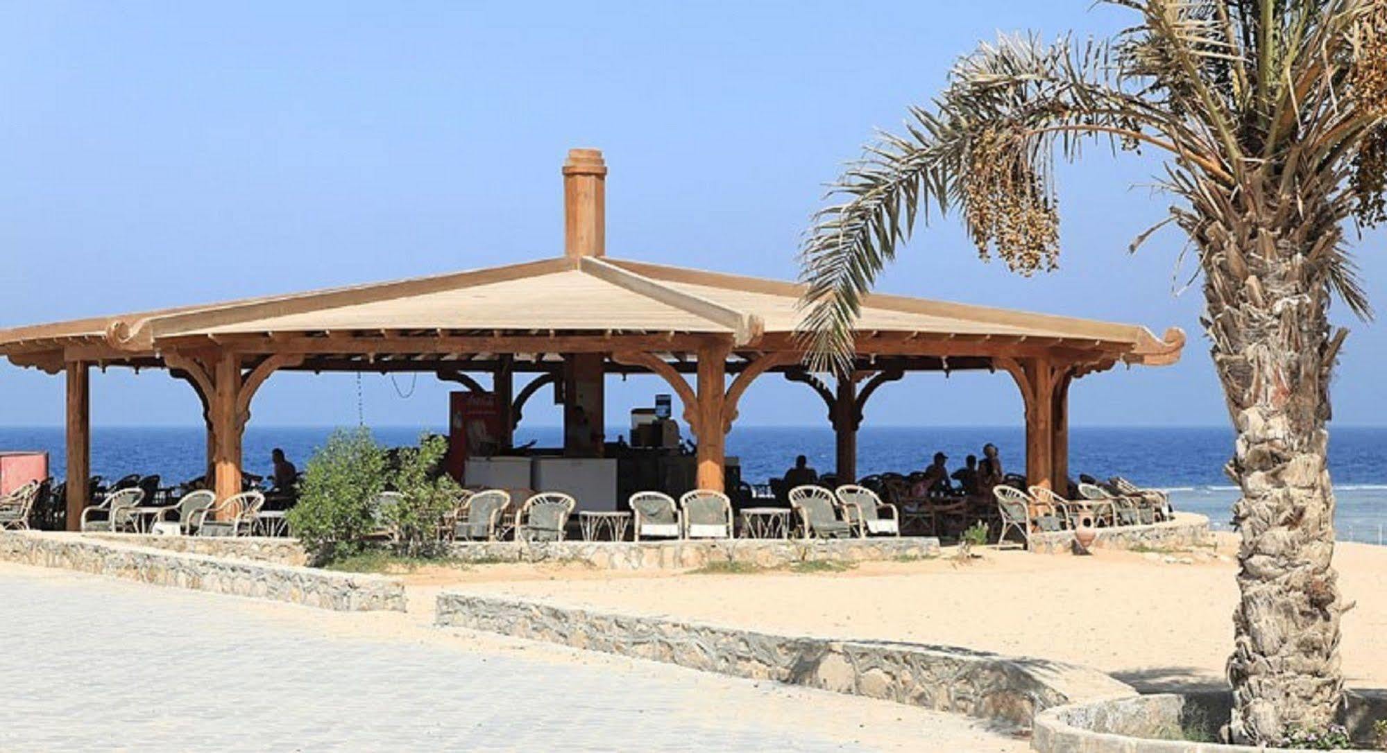 Resort Three Corners Happy Life