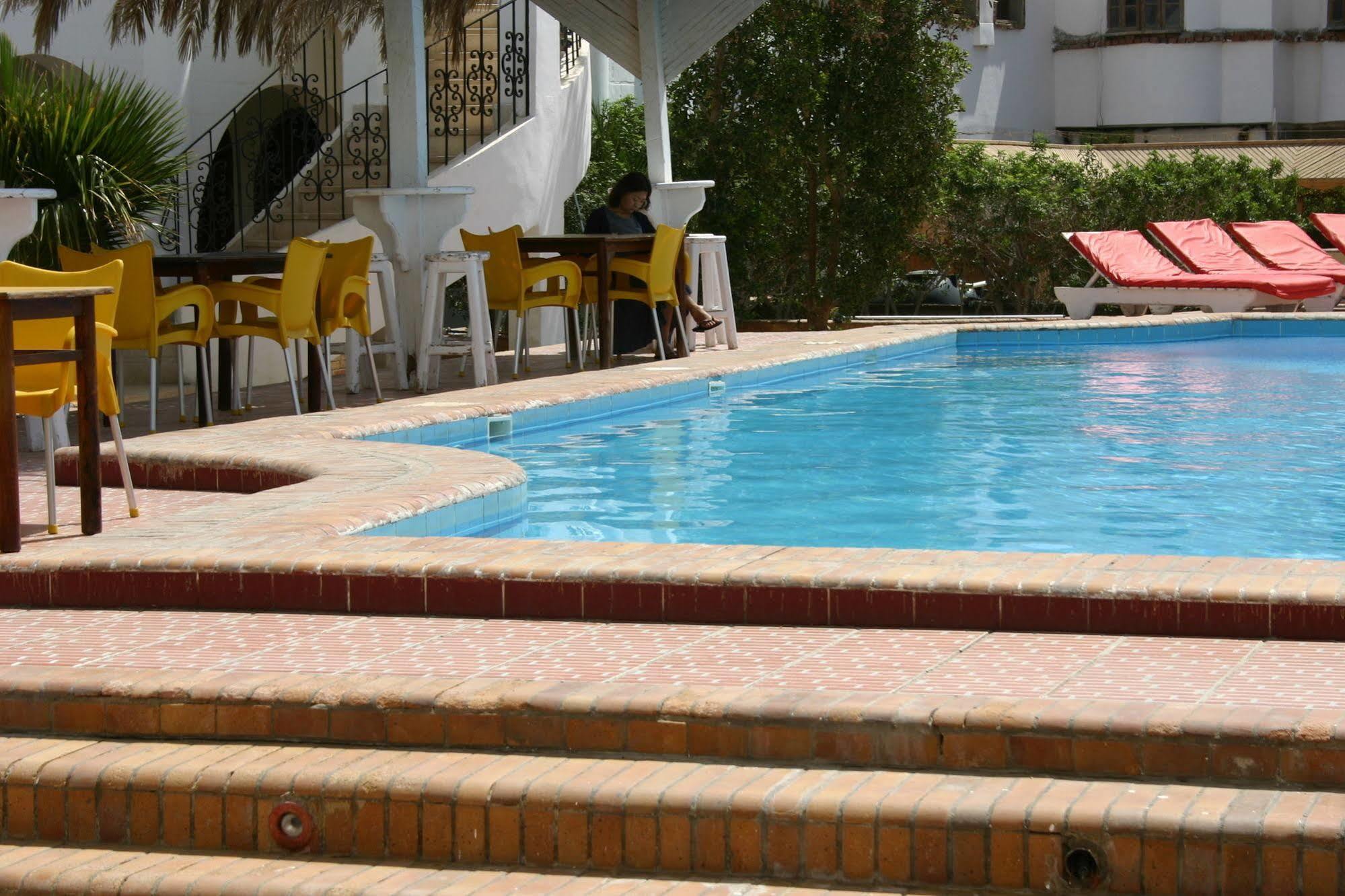 Yassmina 3* Dahab