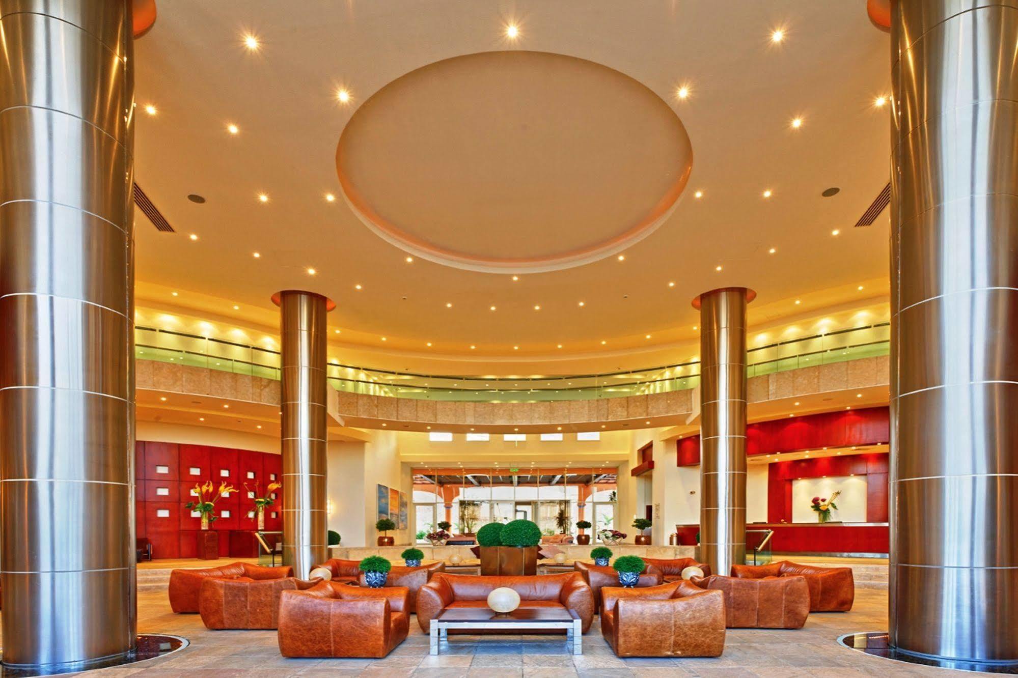 Moevenpick El Sokhna 5*