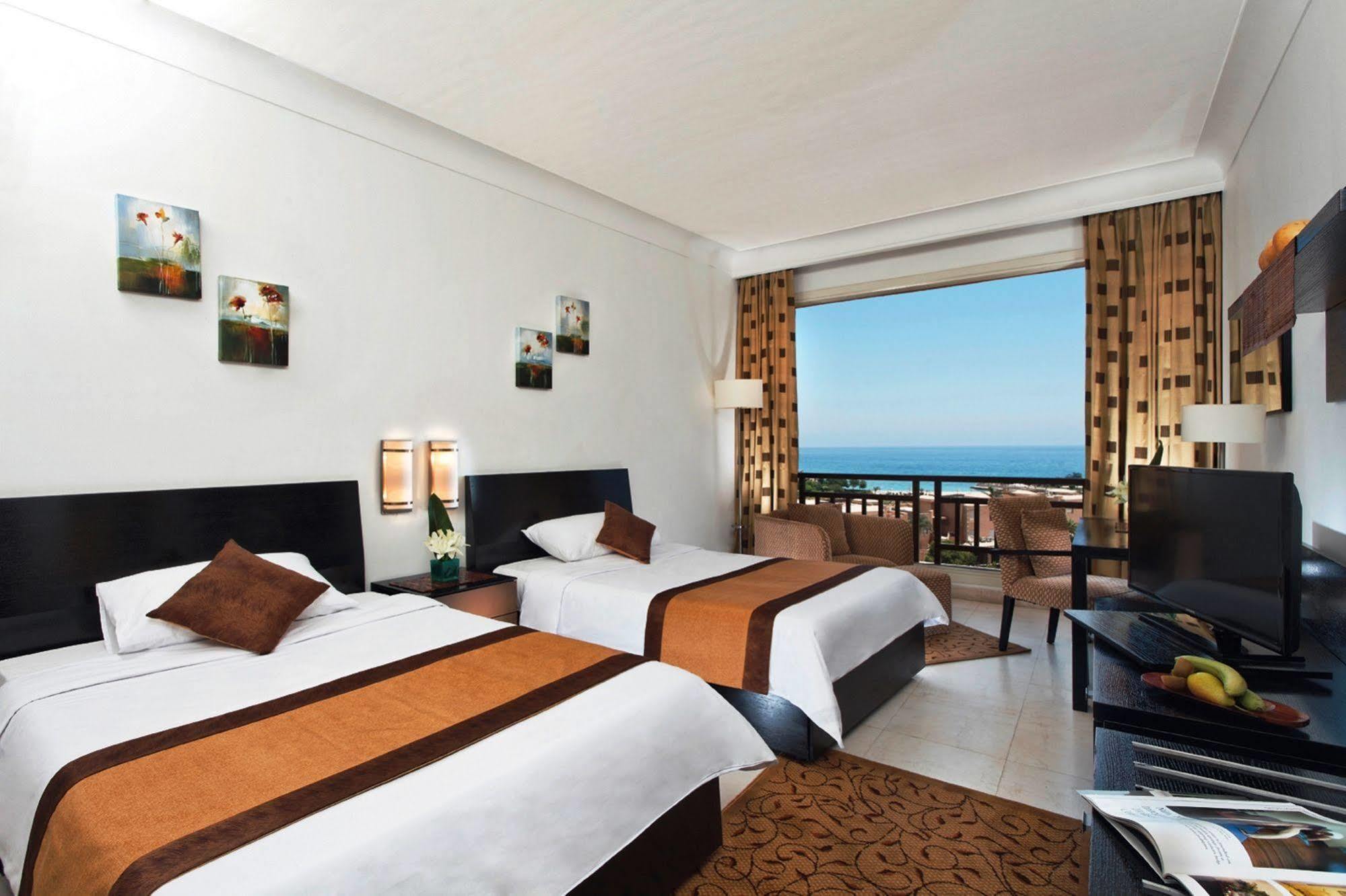 Moevenpick El Sokhna 5* Ain Sukhna