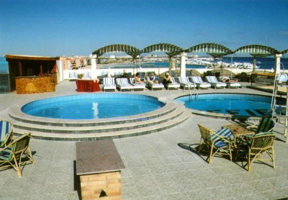 Otel Eiffel 3*