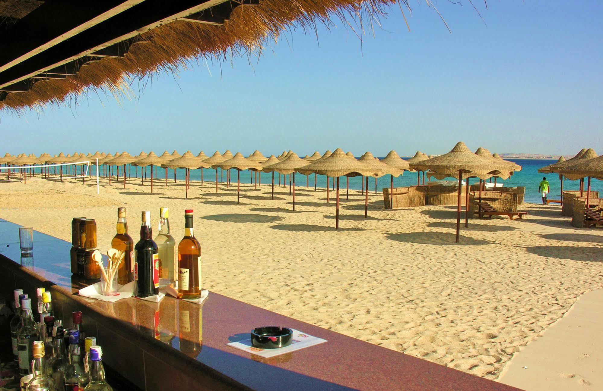 Lti Pyramisa Beach 5*