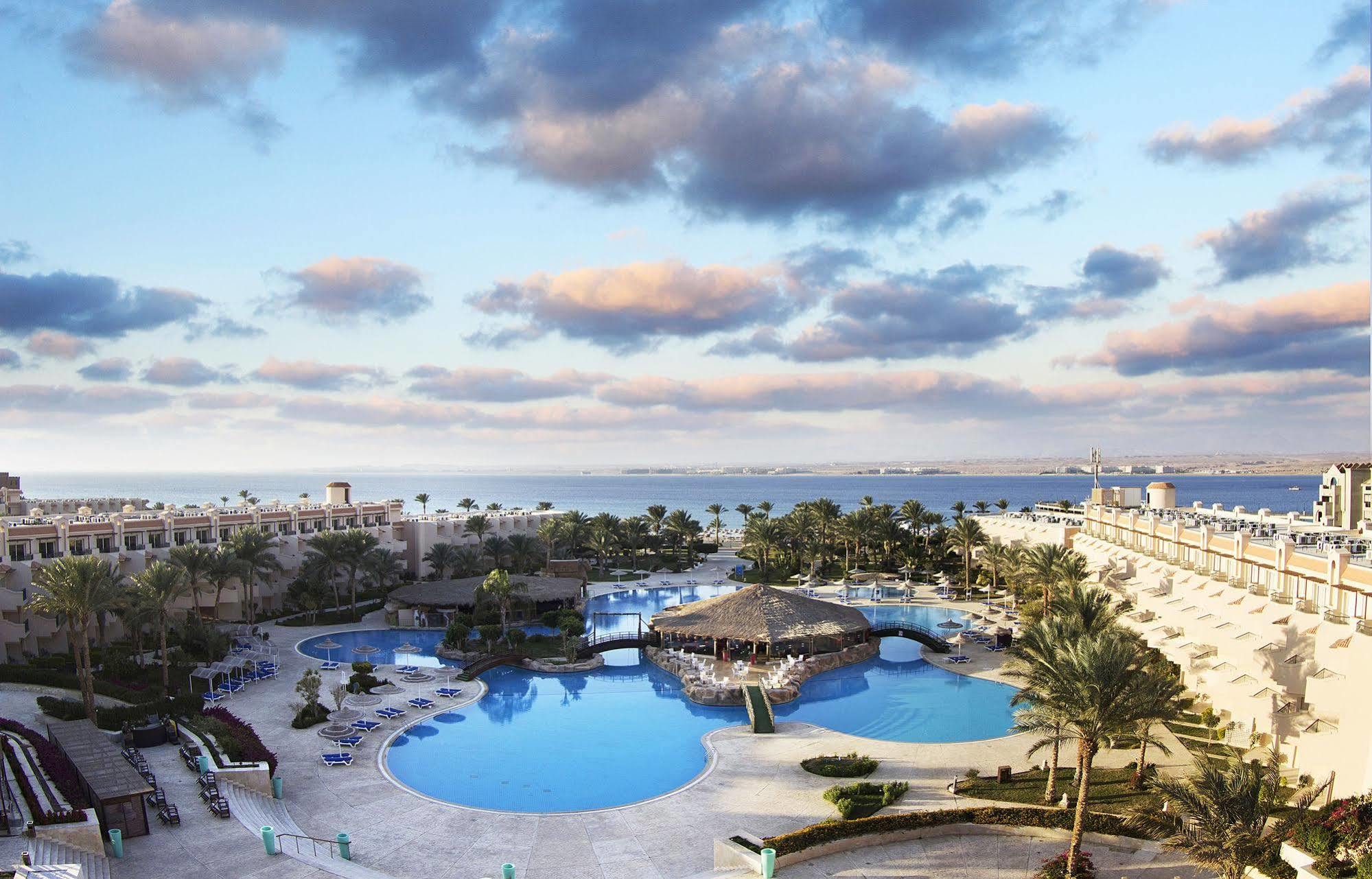 Hotel Lti Pyramisa Beach 5*