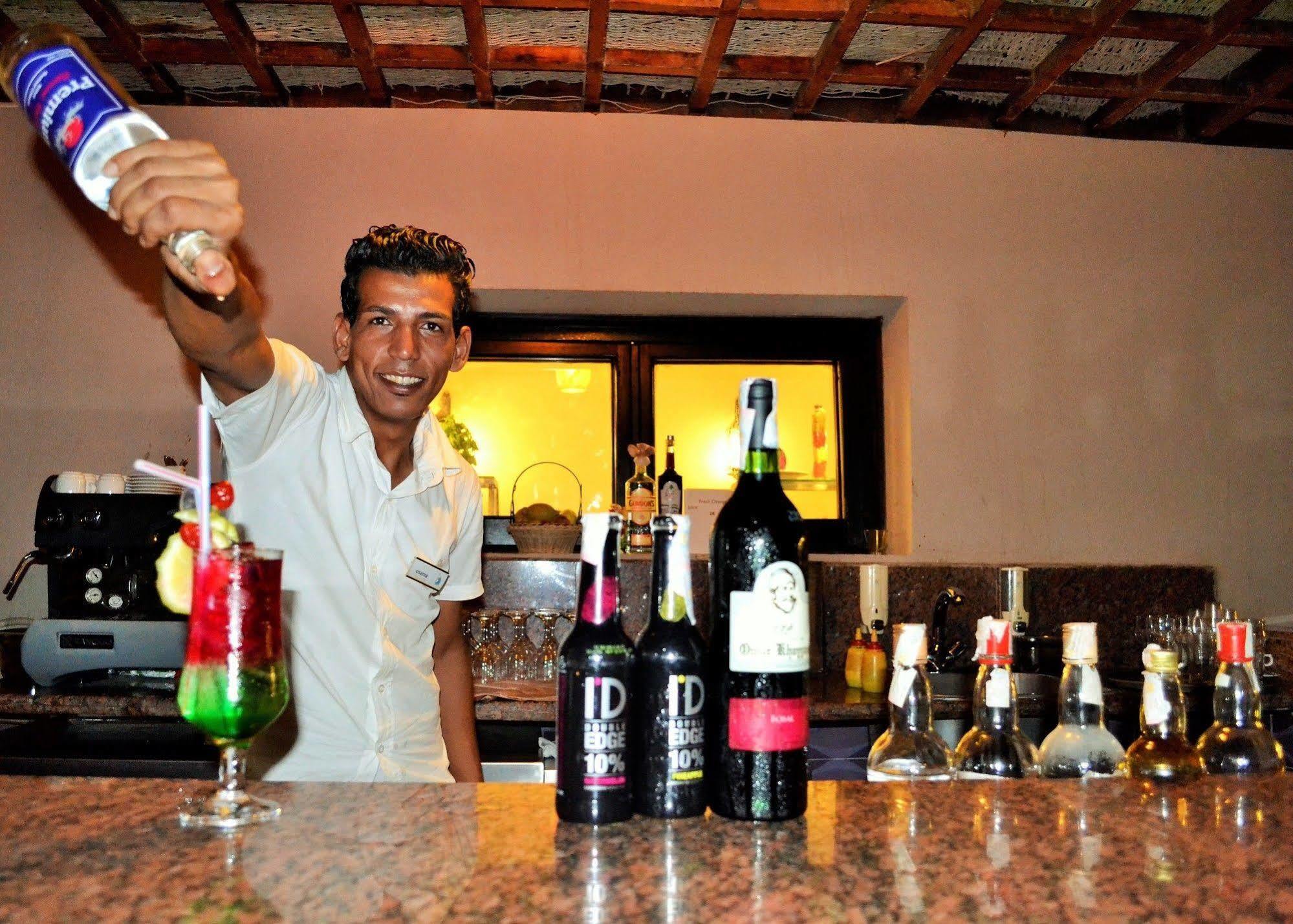Hotel Rohanou & El Qoseir