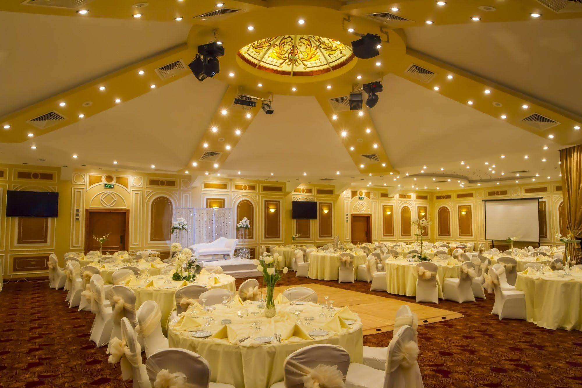 Hotel Jaz Pyramids 4*
