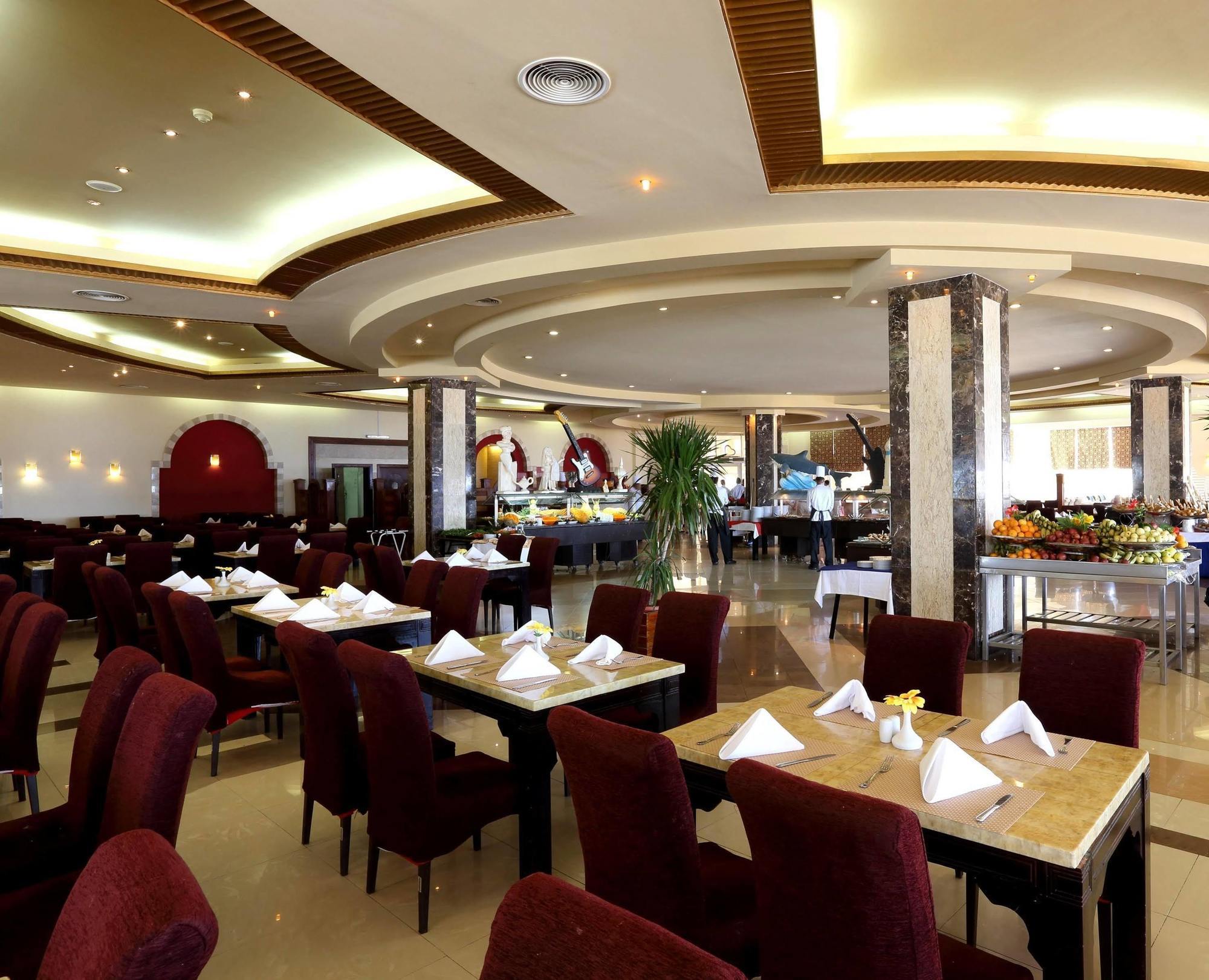 Rehana Royal Beach - Aquapark & Spa - Family & Couples Only