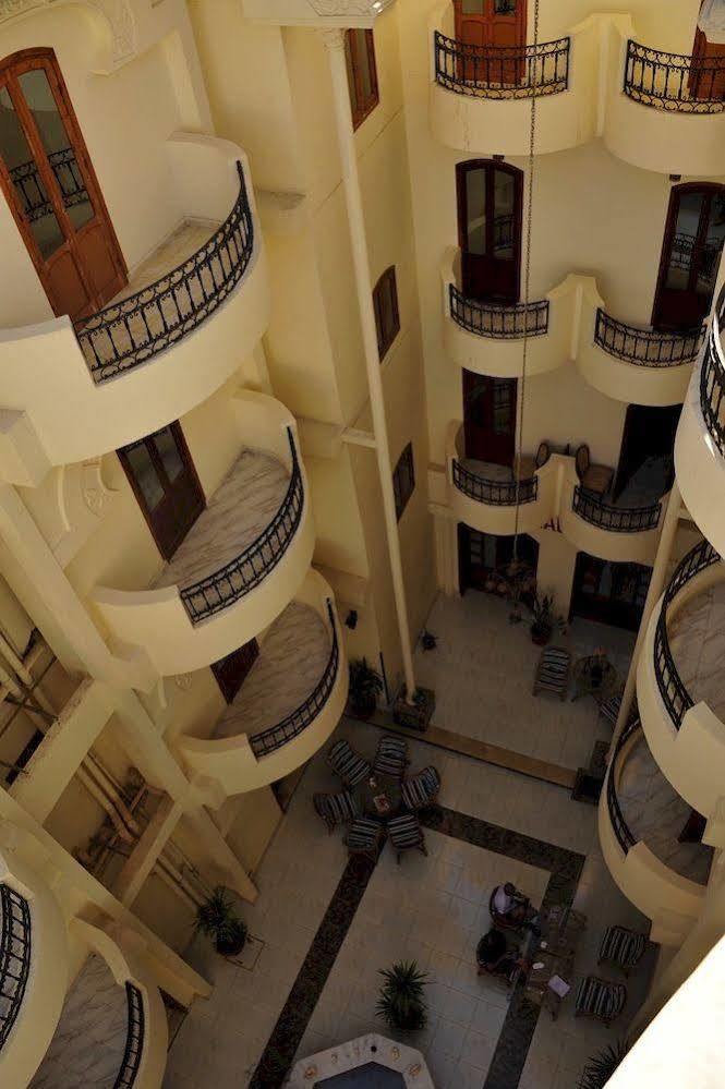 Hotel Alhambra 2*