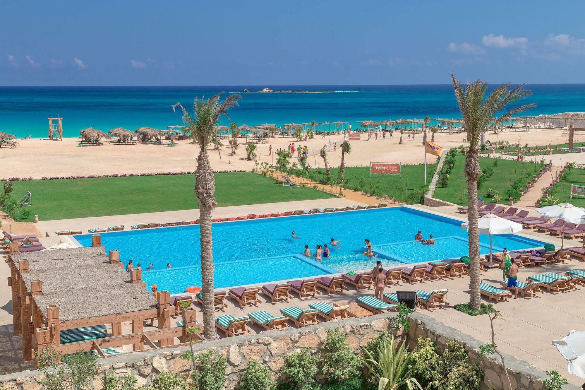 Caesar Bay Residences Aparthotel