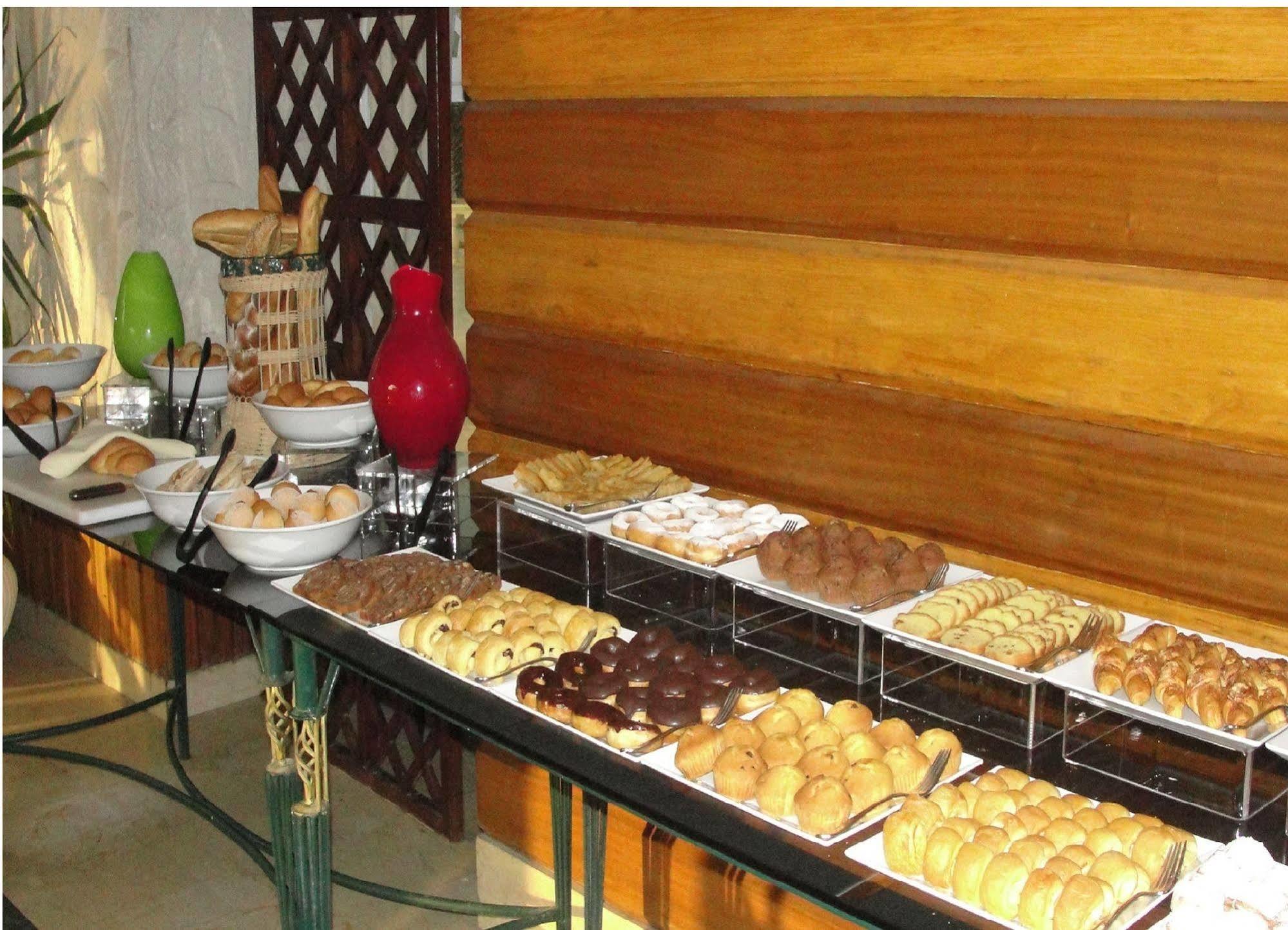 Cataract Pyramids Hotel 4*