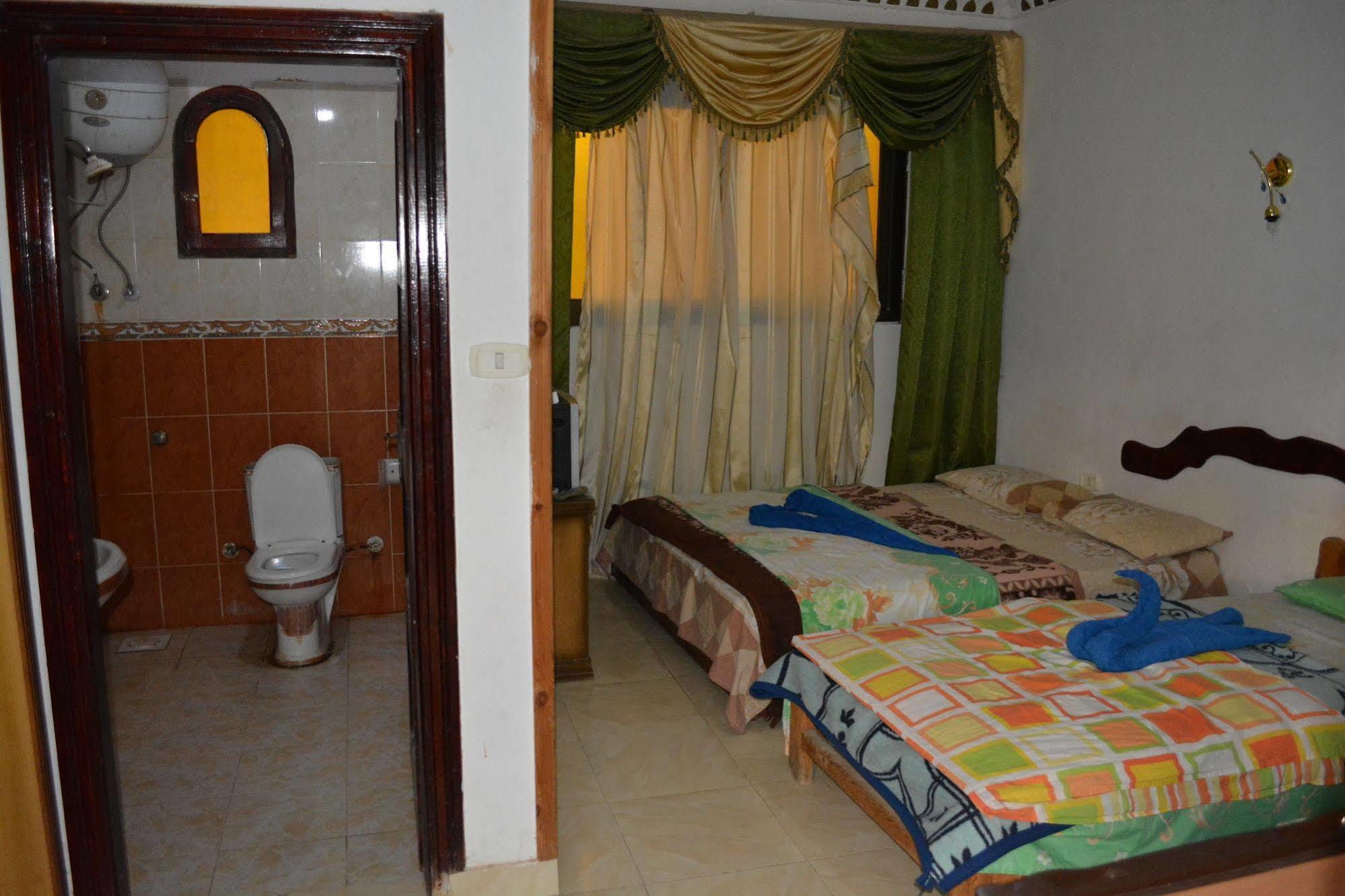 Seven Heaven Resort Dahab