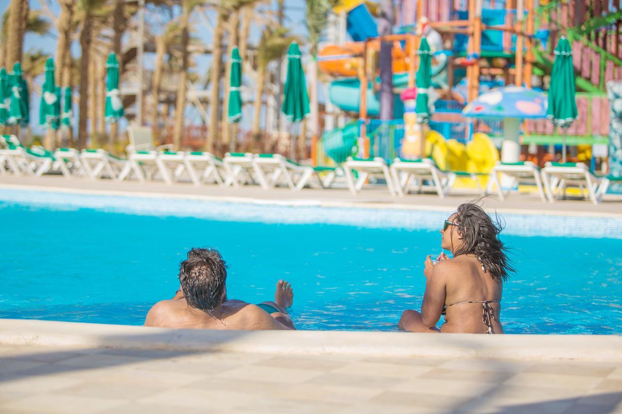 Emerald Aqua Park City Resort