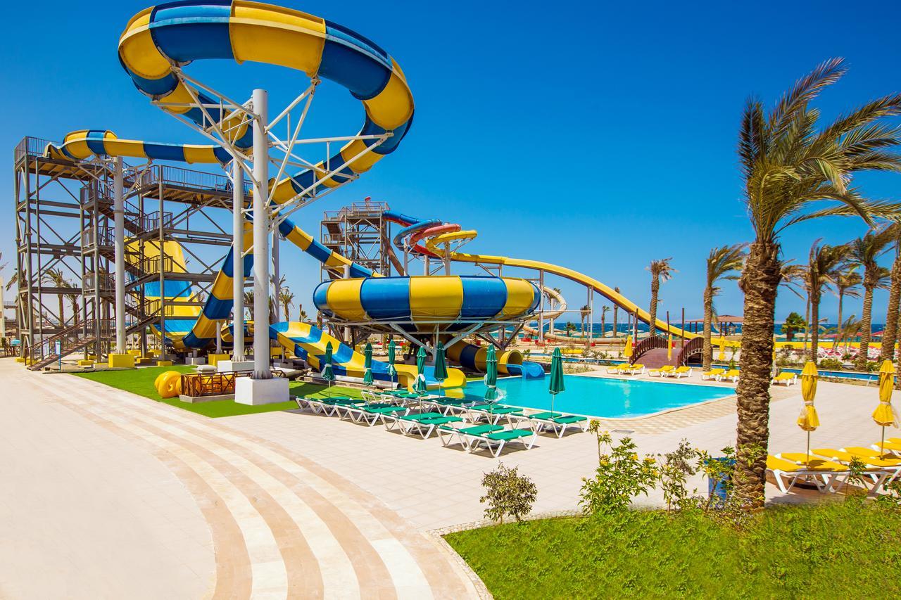 Resort Emerald Aqua Park City 5*