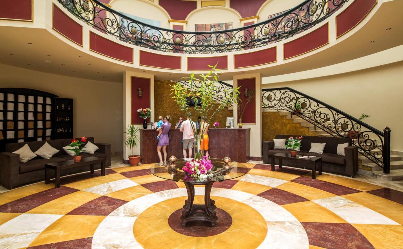 Resort Emerald Aqua Park City 5*