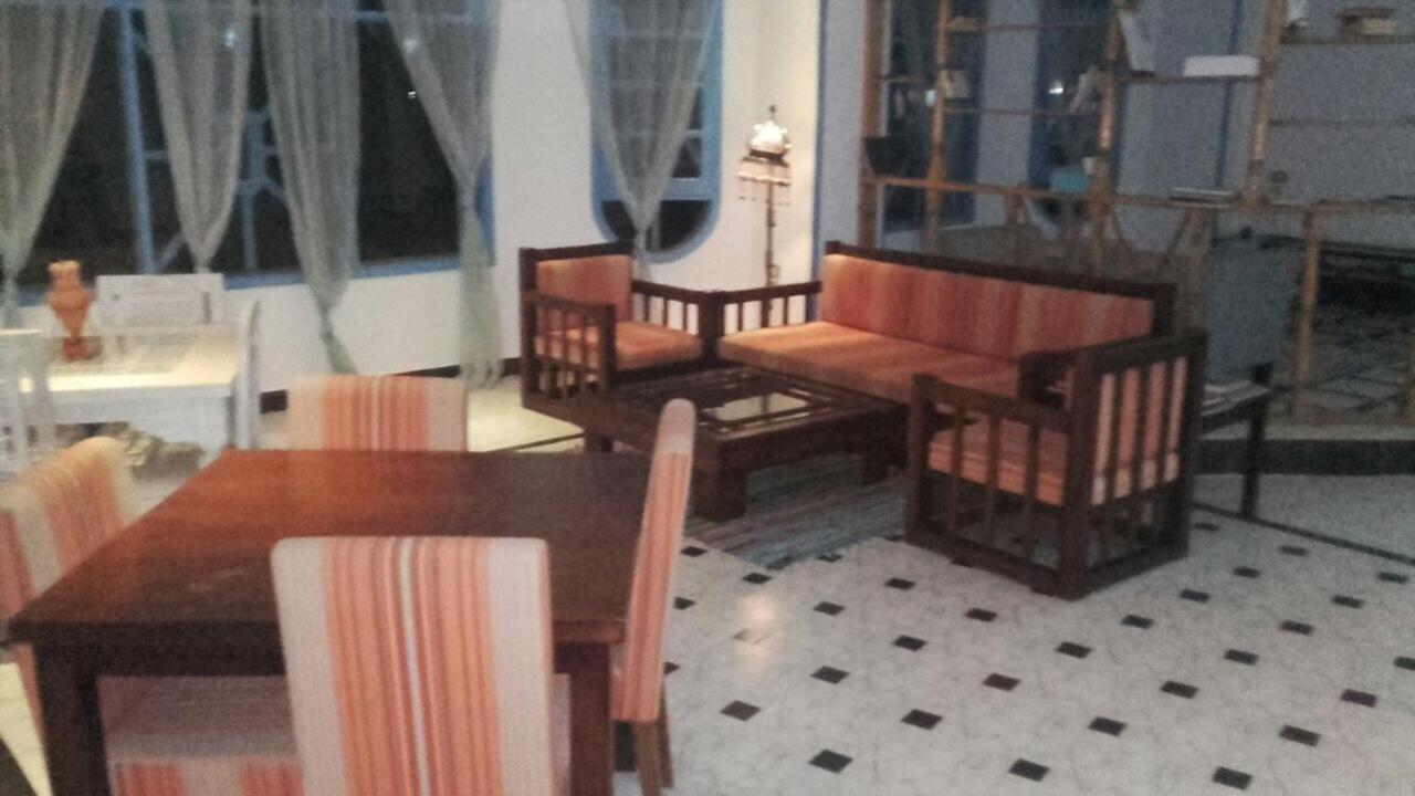 Diving Station - Reef Guest house