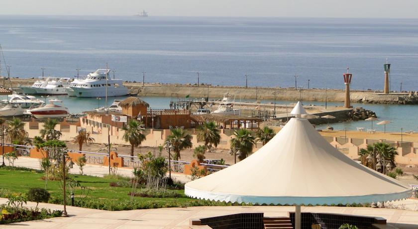 Porto Sokhna Powered By Amer-group Family Only Resort Ain Sukhna