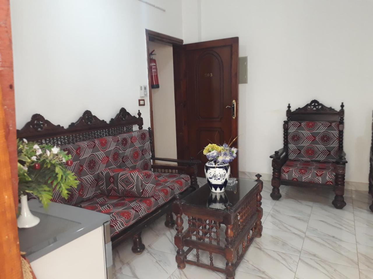 Alhambra Hotel Luxor
