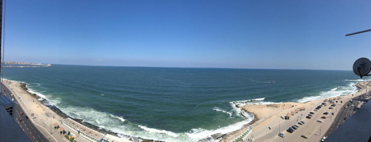 Bahamas Beachfront Break * Alexandria