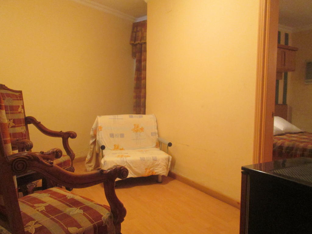 Mecca Hotel 2*