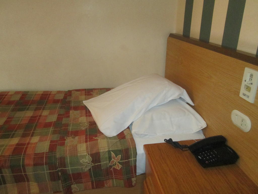 Mecca Hotel 2*