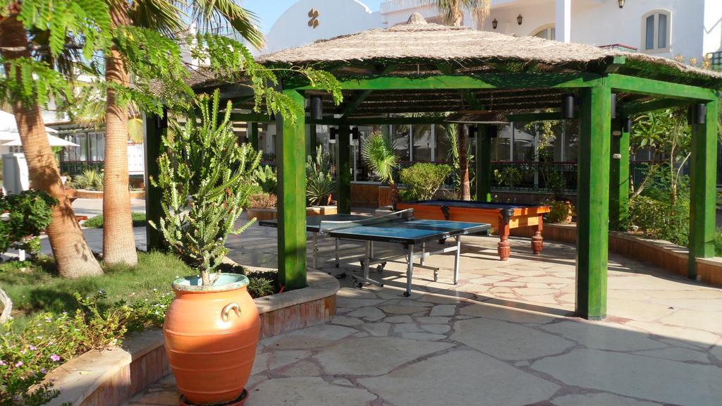 Resta Club Sheikh Hotel
