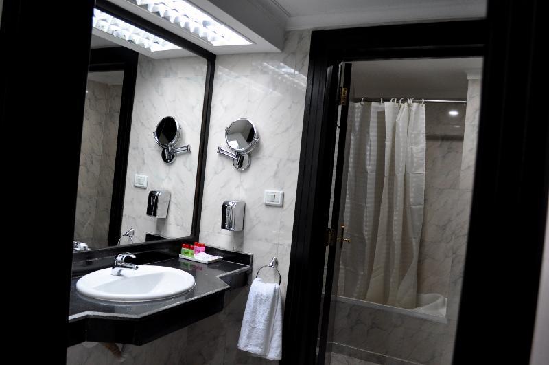 Hotel Golden 5 Emerald 3*