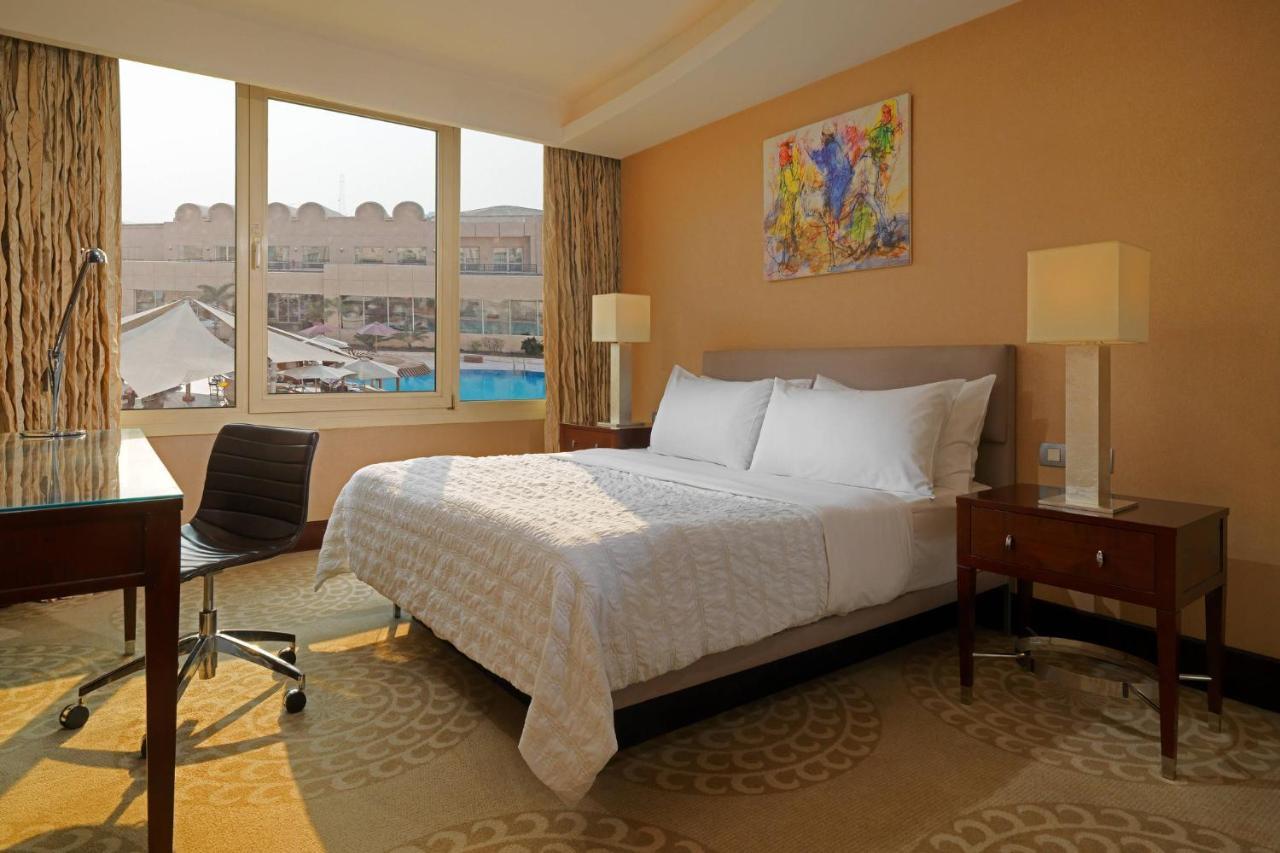 Le Meridien Pyramids & Spa 5*