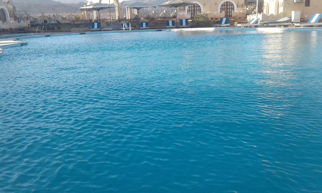 Lagona Village Resort