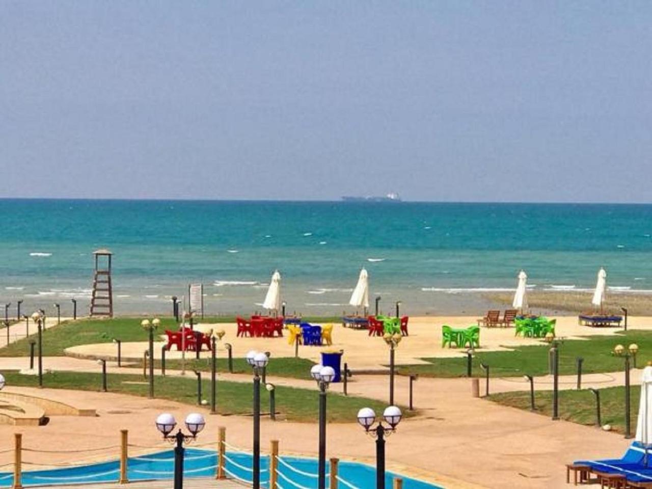 Resort Palm Safari Egypt