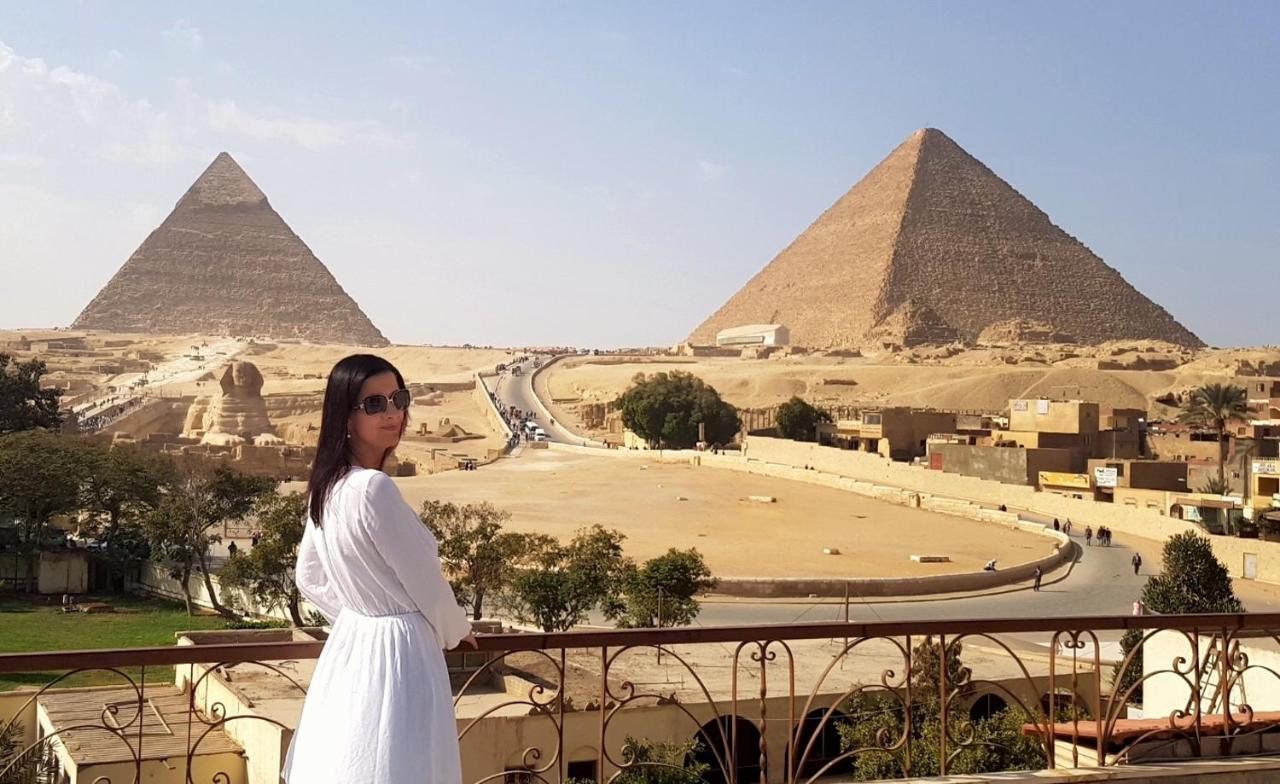 Pyramids View *