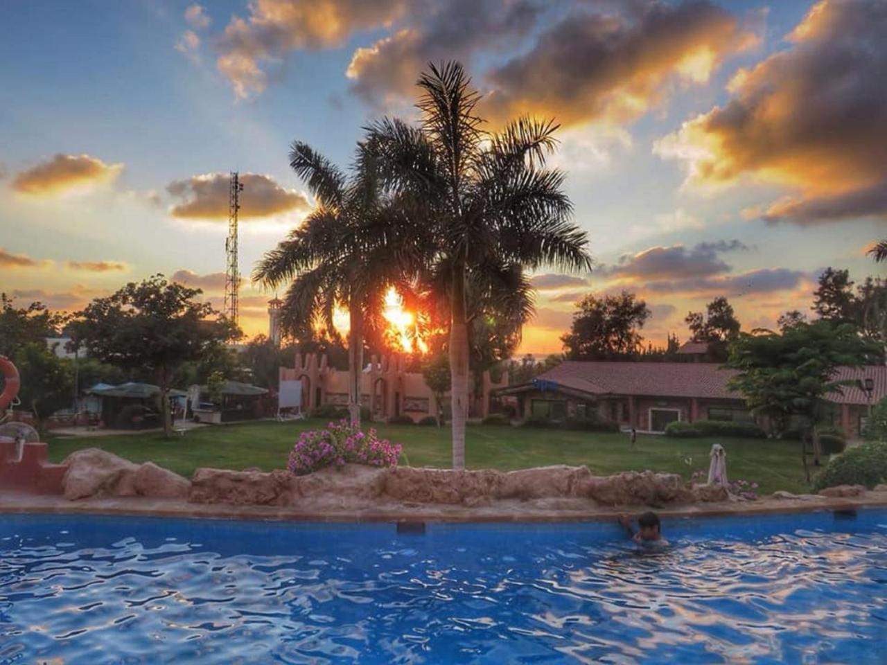 Africana & Resort 4*