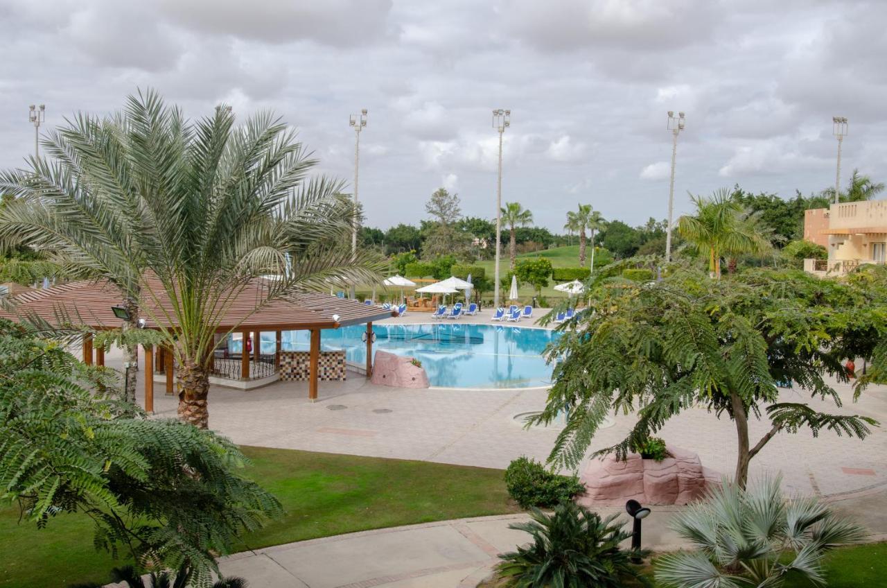 Swiss Pyramids Golf Hotel 6th of October City